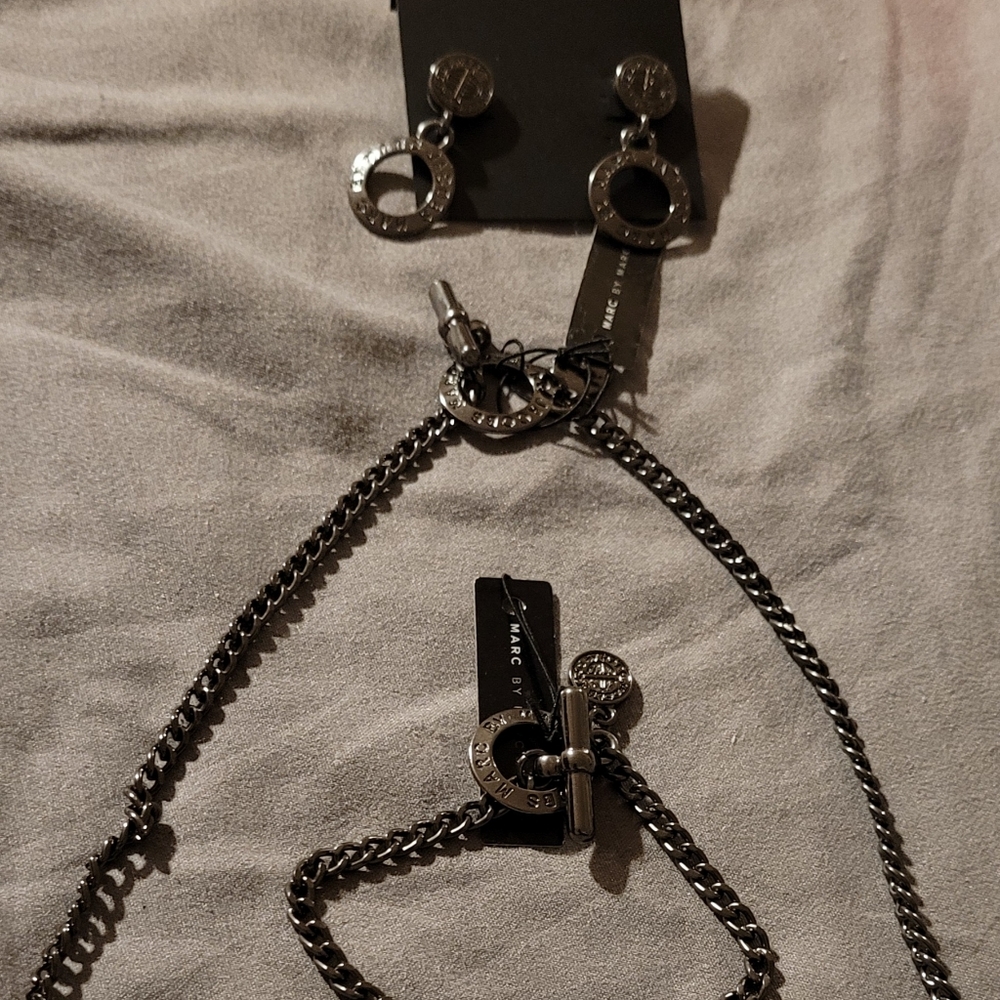 BNWT Marc Jacobs Gunmetal Jewelry Set